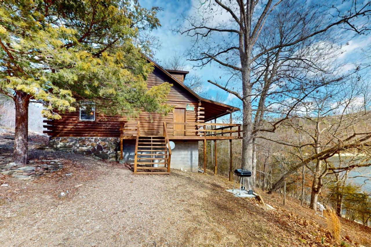 Charlie'S Ol' Fishing Cabin Eureka Springs Exteriör bild